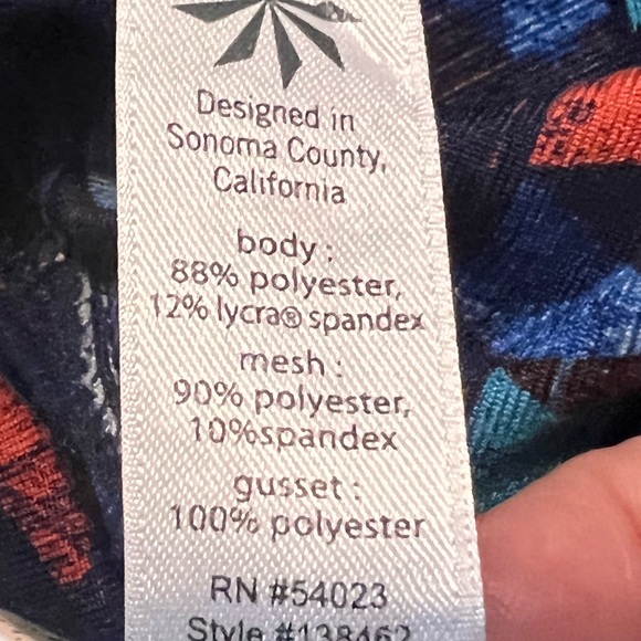 Athleta Be Free Mesh Leggings Womens Size S Blue Geo Stash Pockets Full Length - Picture 11 of 11